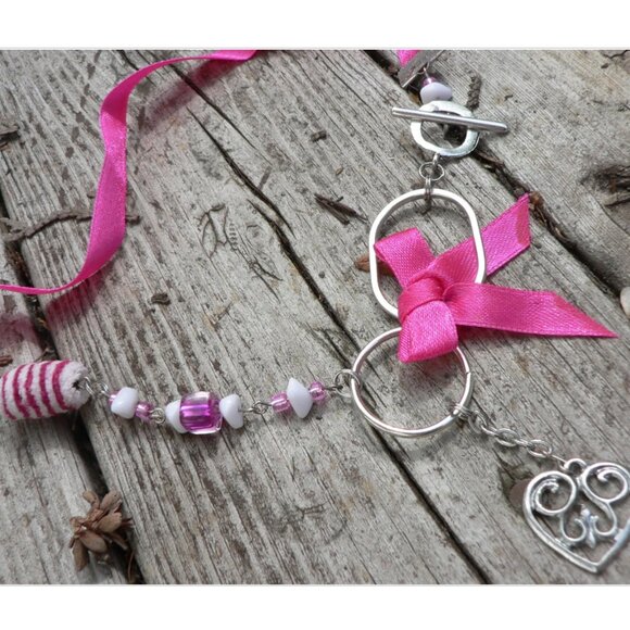 3x35$ 🐿 🍁 CREATION - Heart short necklace ruban beads pompom - pink white - Picture 1 of 4